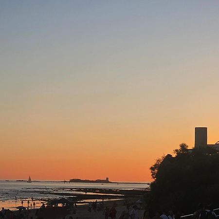 Apartamentos Terraza Chiclana Centro Ciudad Chiclana de la Frontera Eksteriør billede